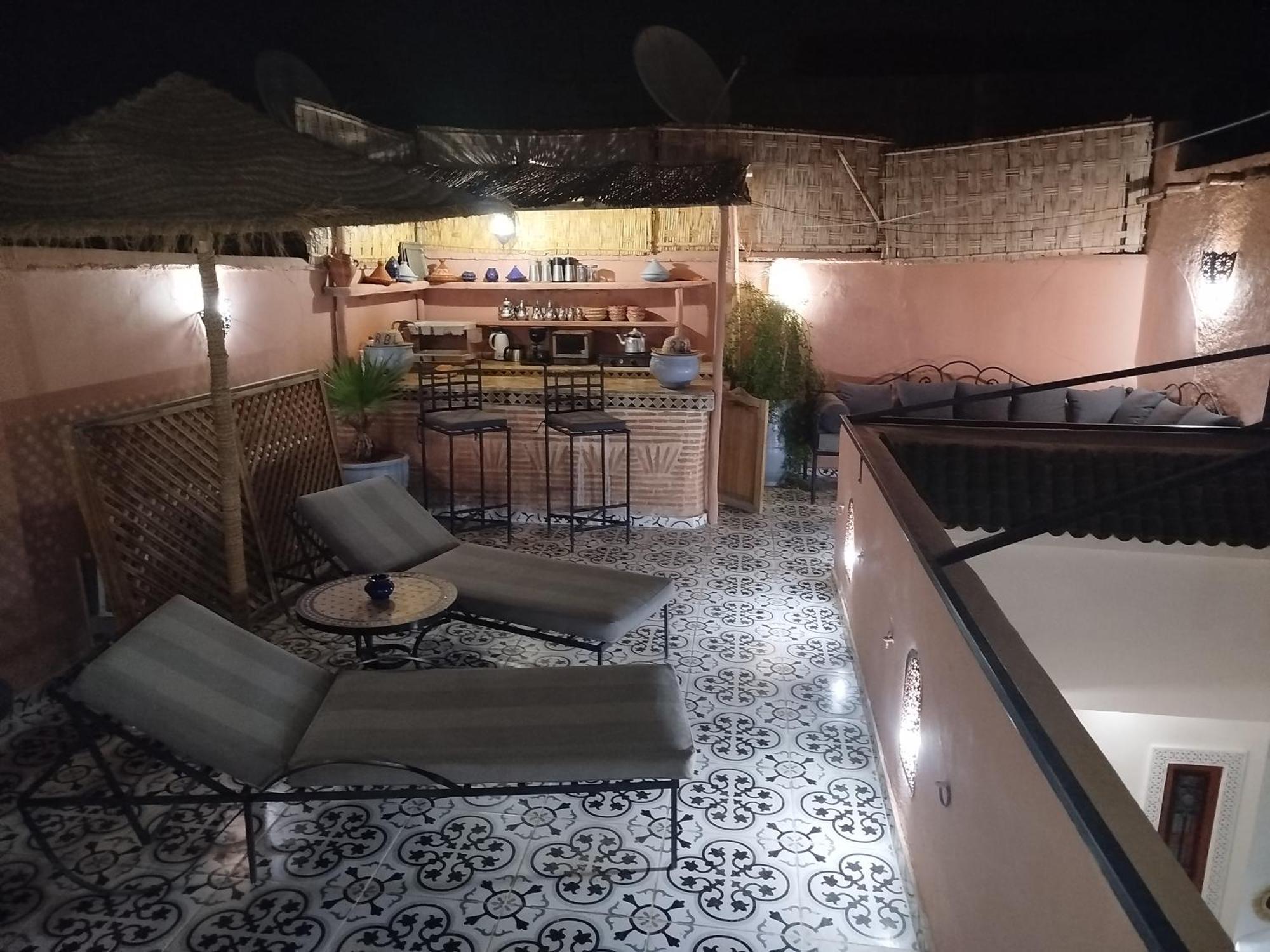 Hotel Riad Bab Lakhmiss Marrakesh Esterno foto